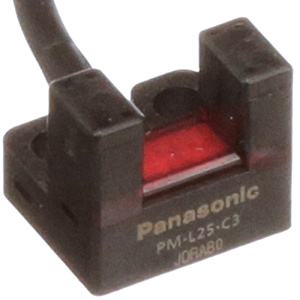 Cảm biến quang loại siêu nhỏ PANASONIC PM-L25-C3 5-24VDC, 6mm