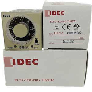 ON delay timer GE1A-C30HA220 IDEC DPDT 0.3sec - 30 hours