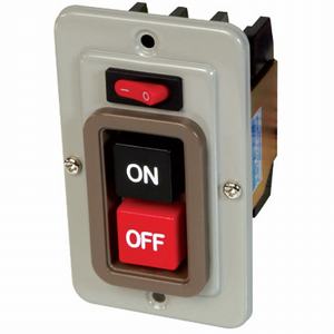Công tắc nguồn HANYOUNG HY-513S Số thiết bị: 3; 2 x Nút nhấn, 1 x Rocker switch; Ký hiệu: ON / OFF; Hình dáng nút nhấn/chuyển mạch: Square full-guard (Flush); Màu nút nhấn/chuyển mạch: Black, Red; Không đèn