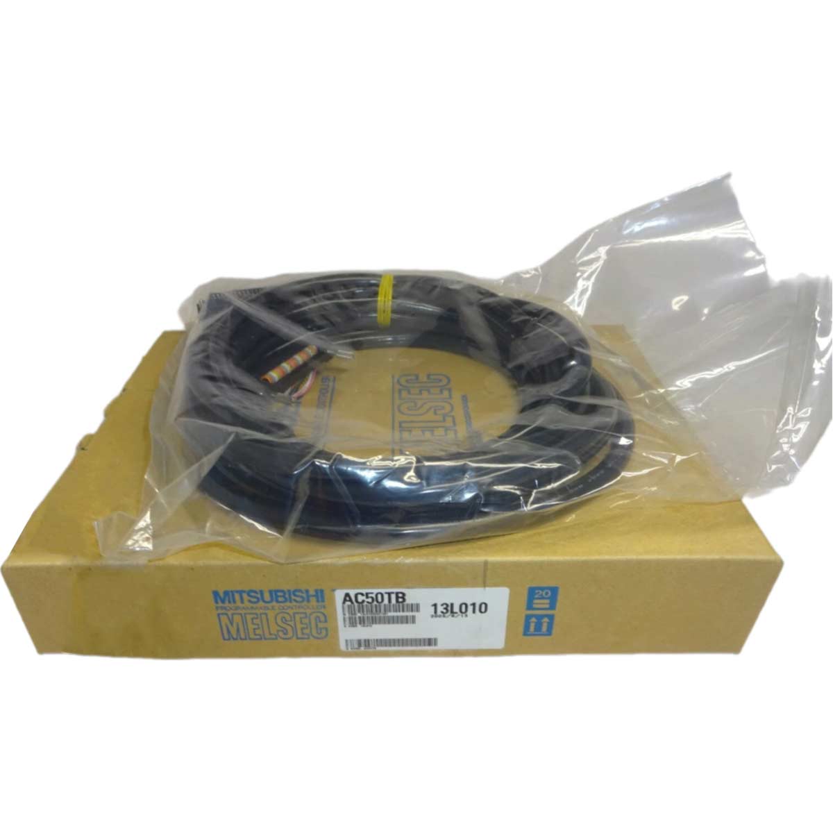 Cable for use with terminal blocks MITSUBISHI AC50TB