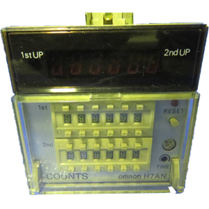 Bộ đếm OMRON H7AN-RW6DM AC100-240 100-240VAC, 72x72mm, 6 số