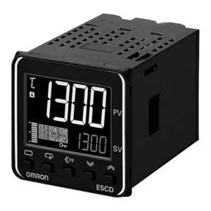 Bộ điều khiển nhiệt độ E5CD-QX2ABM-800 Omron - 48x48mm
